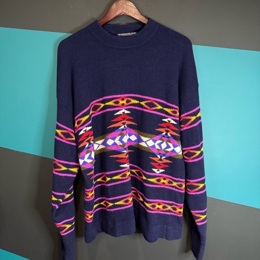 Vintage Tommy Hilfiger Classic Surplus Style Lambs Wool Aztec Medium Rare